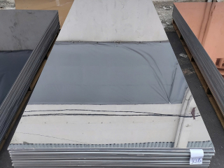 tam op than tre trang guong 8mm JCV 2