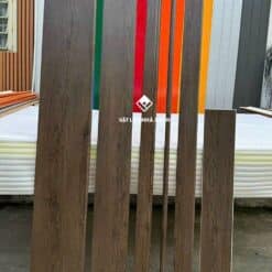 cau thang nhua gia go 036