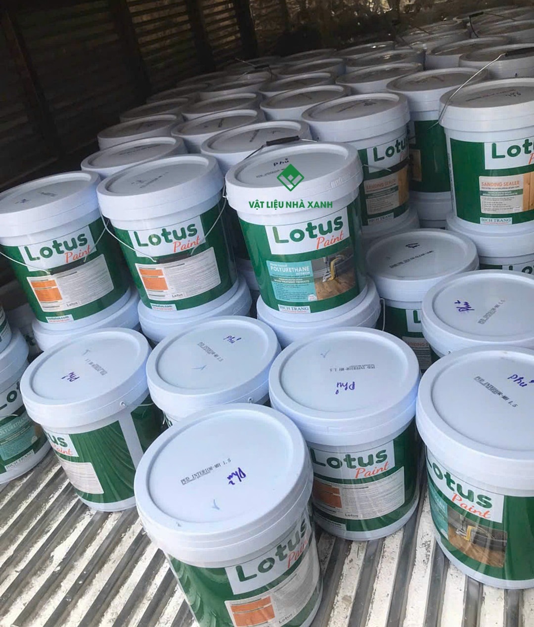 Giá Sơn PU Gỗ Gốc Nước Lotus - Sơn Phủ Bóng Gỗ Acrylic 23 quy trinh giao son pu go lotus