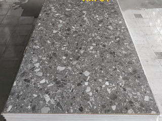 tam nhua PVC van xi mang XM01