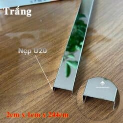 Nẹp Chữ U Inox Thi Công Tấm Ốp Than Tre 14 nep inox U20 trang