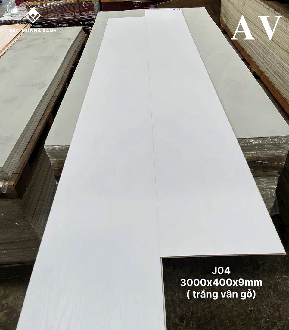 Trần Nhựa Nano Phẳng 12 tam nhua Nano AV 5